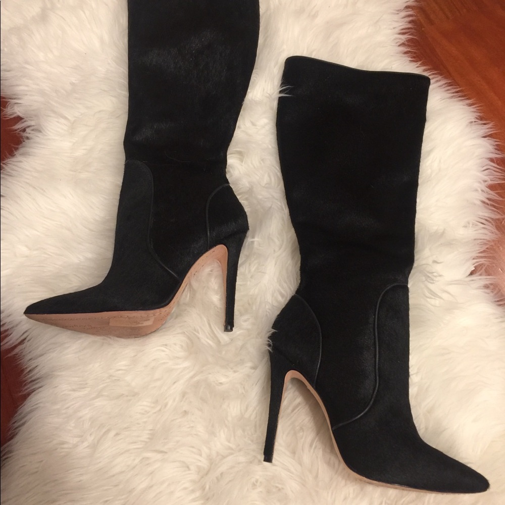 Alice and Olivia